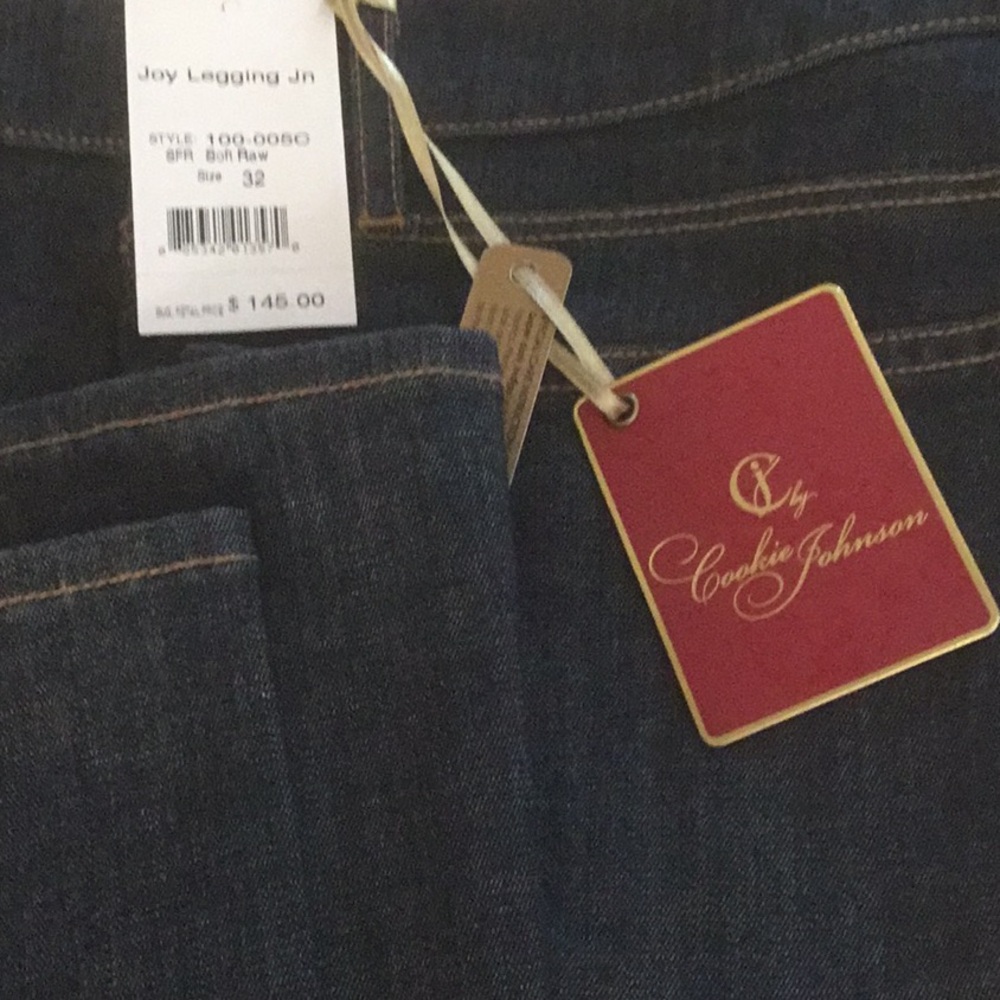 Deep Indigo Blue Jeggings with Classic Denim Texture